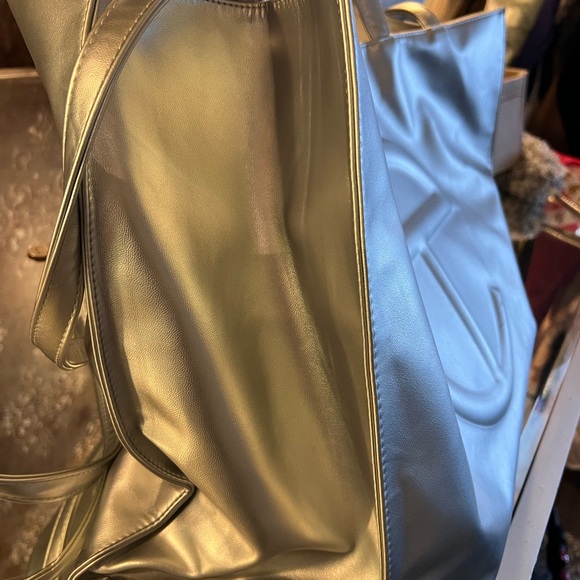 Telfar Silver Large Shopping Bag - Picture 9 of 12